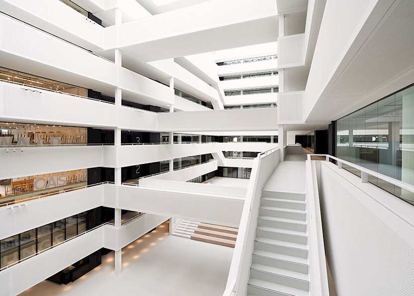 Das achtgeschössige Atrium im neuen OTTO-Headquarter.